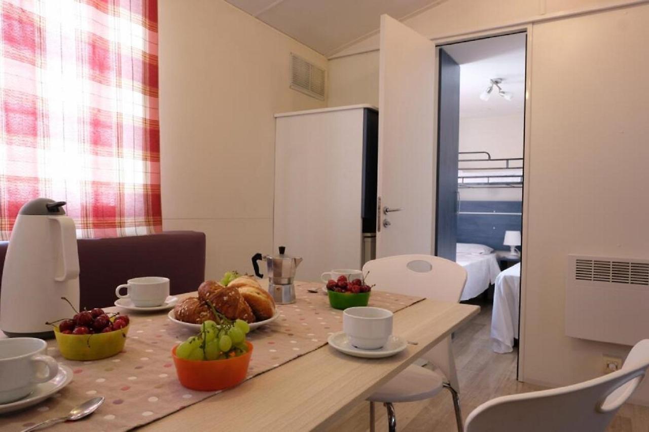 Parque de Campismo Happy Camp Mobile Homes In Cisano San Vito
